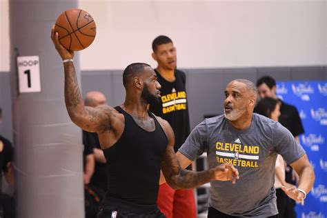 phil handy wife|lakers coach phil handy.